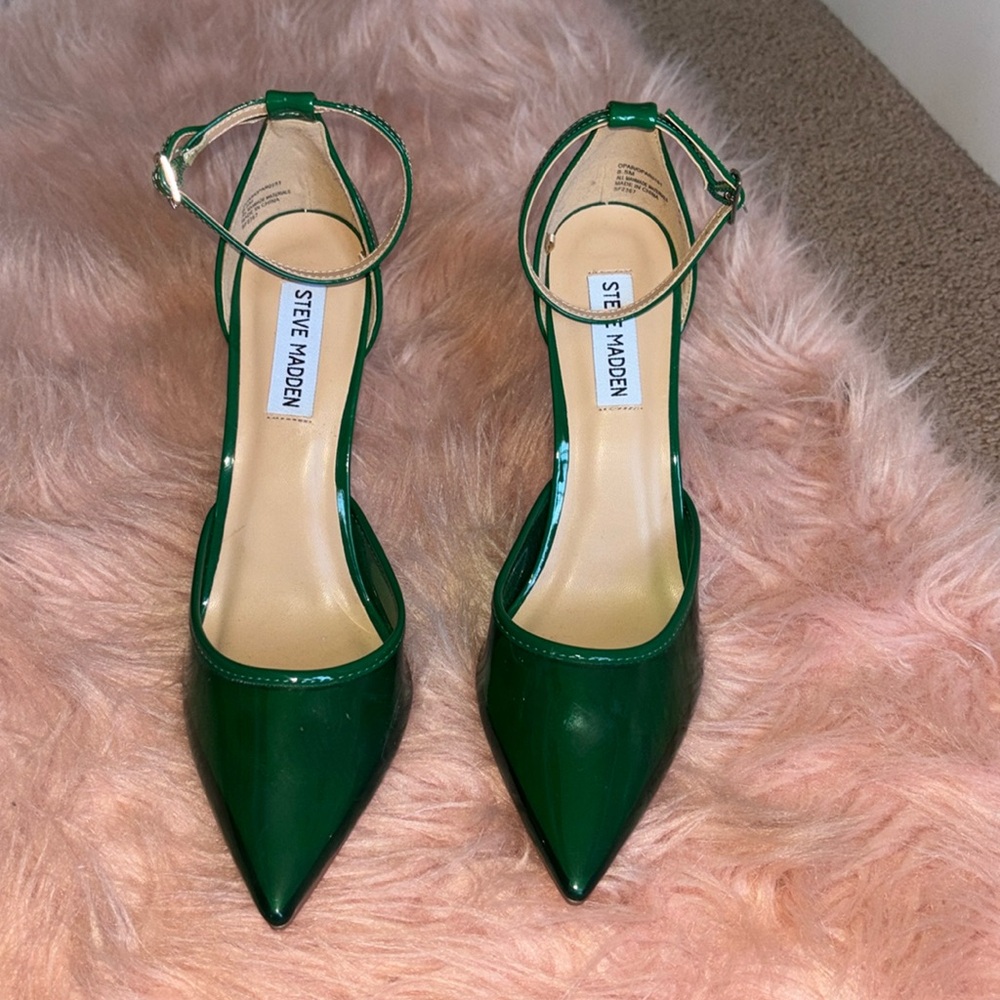 Steve Madden Moxxi Clear Pointed Toe Pumps - image 3